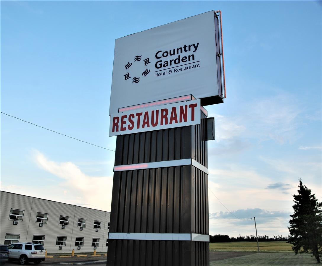 Country Garden Inn & Restaurant Smoky Lake ภายนอก รูปภาพ